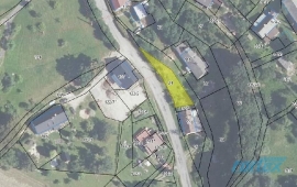 Menší stavební pozemek v malebném prostředí obce Třemešek