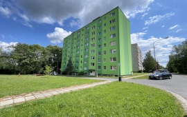 Prostorný byt 3+1, lodžie, Pod Senovou, Šumperk