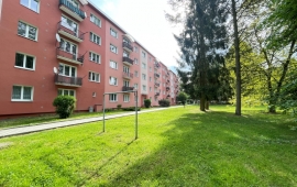 Prostorný byt 3+1, balkon, šatna na ul. 8.května, Šumperk