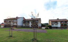 Prostorný byt 3+1 s balkonem a garáž.stáním, horské středisko Branná